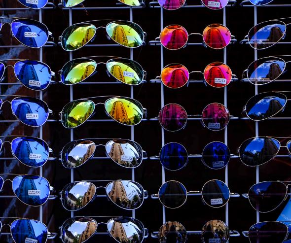 Produits solaires Ray-Ban : Bausch & Lomb sanctionné pour avoir imposé des prix de vente à son réseau